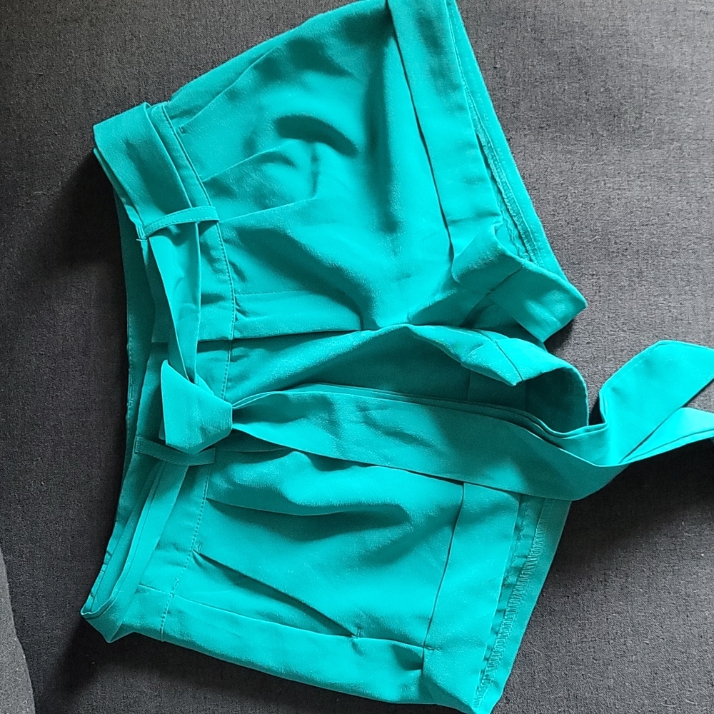 Spacegirlz Aqua/Teal Shorts NWOT